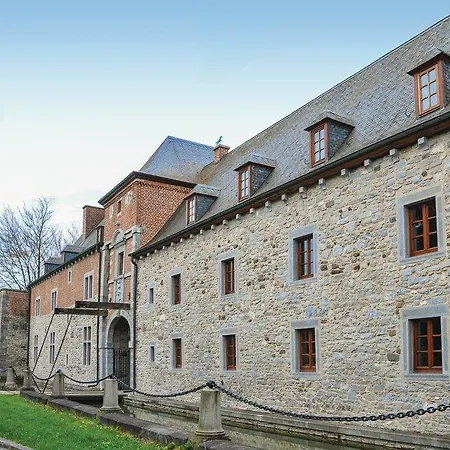 Le Chateau Nyaraló Beauraing