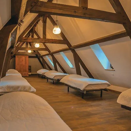 Le Chateau *